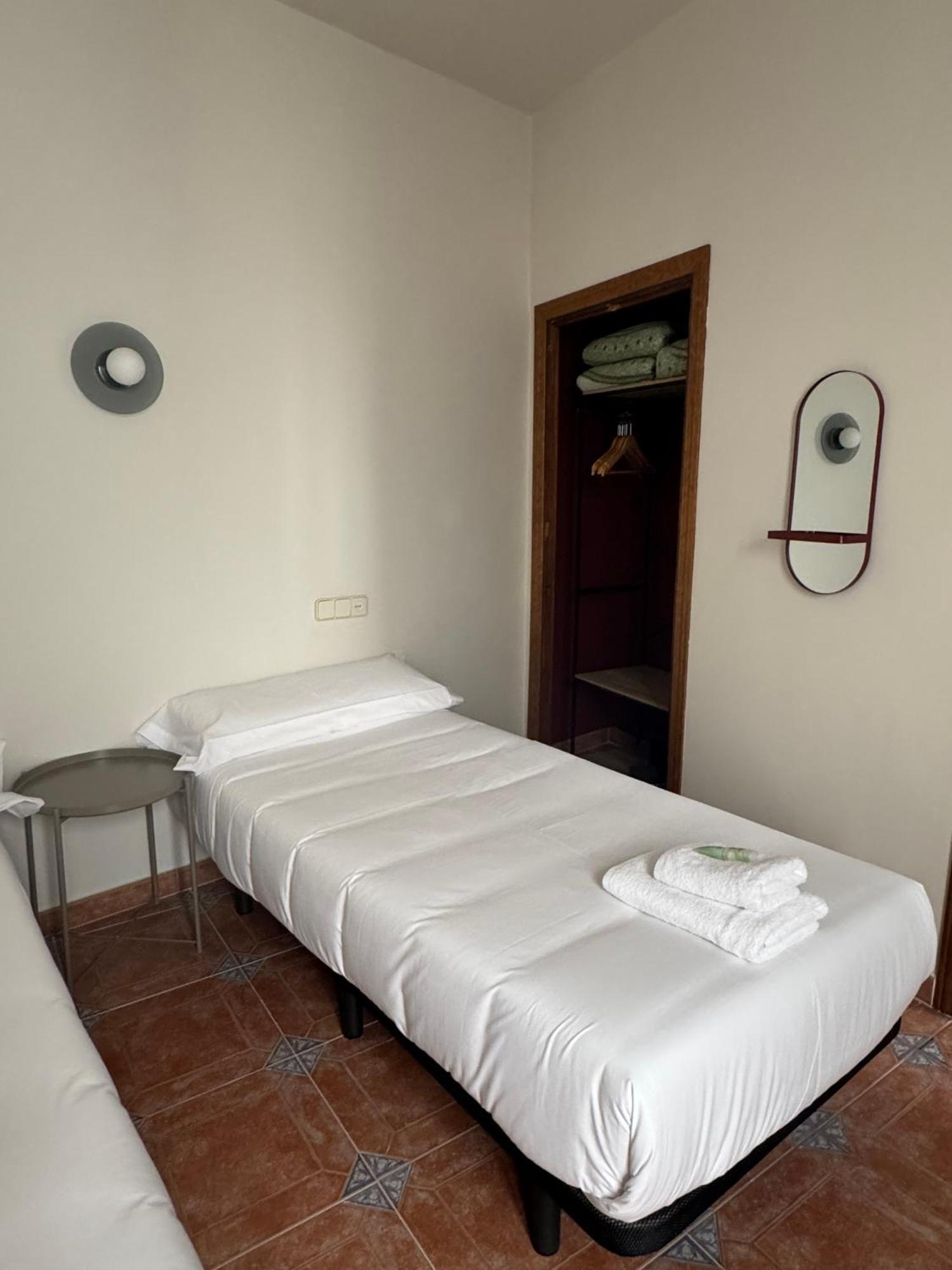 Bedmates Centro Ávila